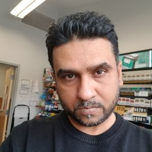 Meet your Posher, Faisal